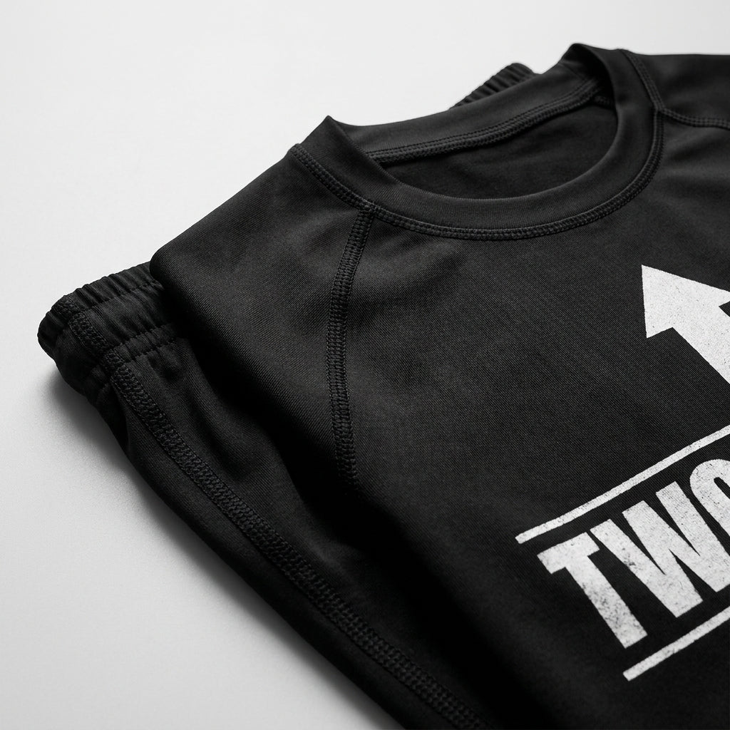 Two Seater — Rashguard + Shorts Set
